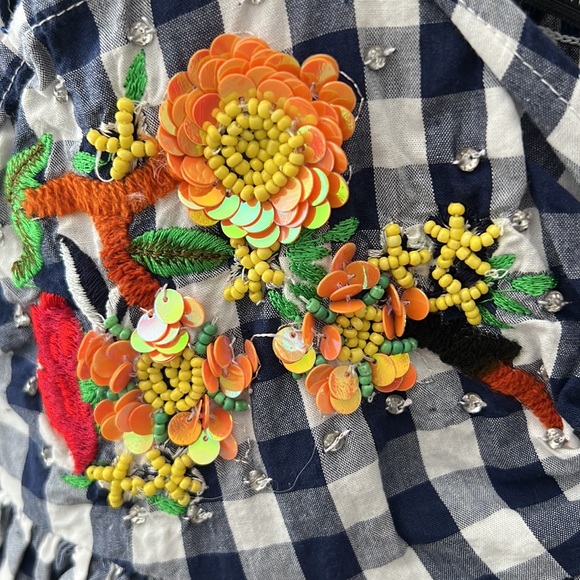 Ruffles sleeve top - Picture 3 of 5